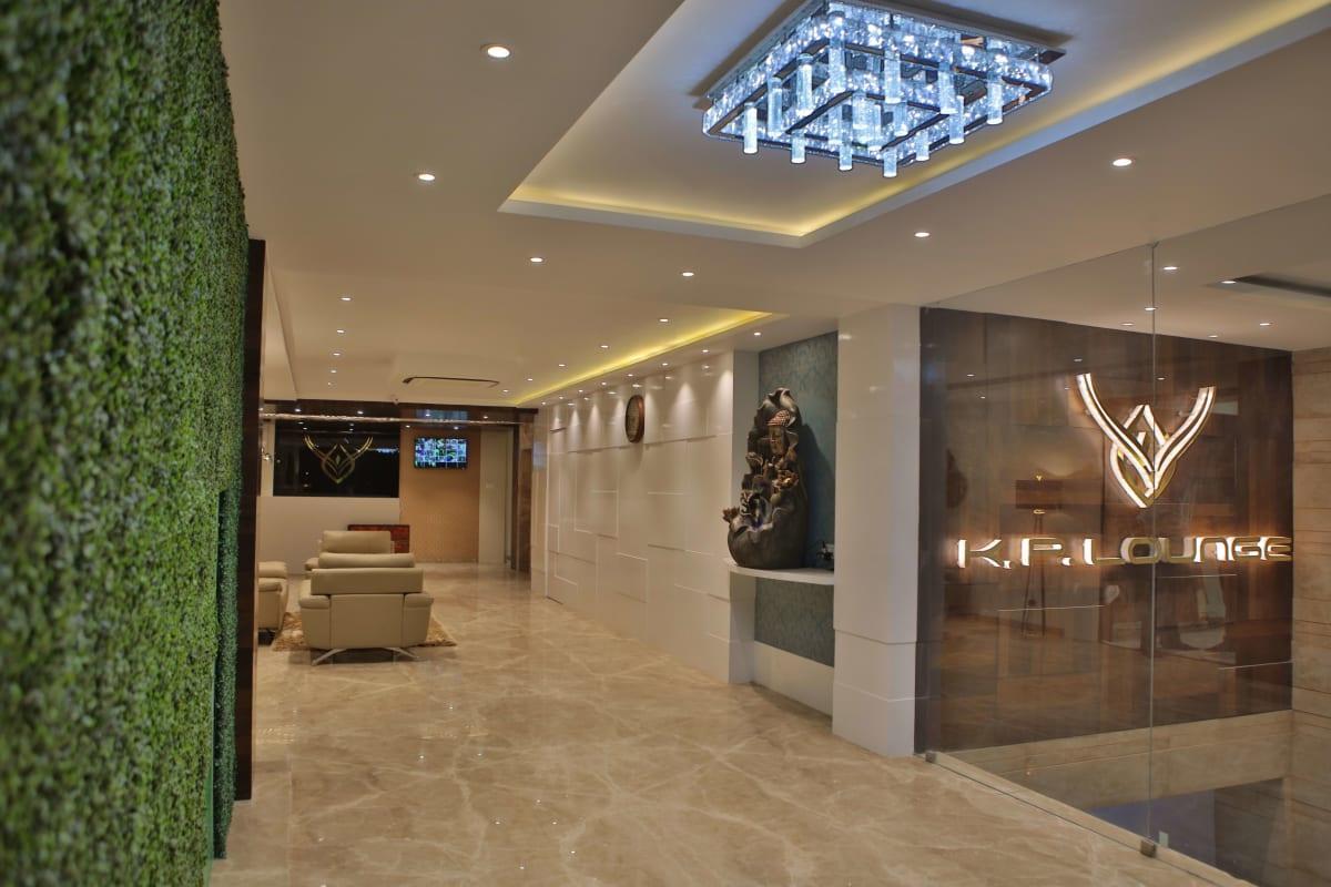 Hotel K P Pride Jalgaon ภายนอก รูปภาพ