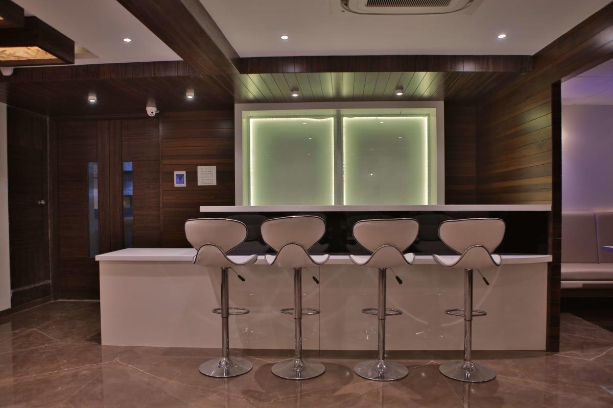 Hotel K P Pride Jalgaon ภายนอก รูปภาพ