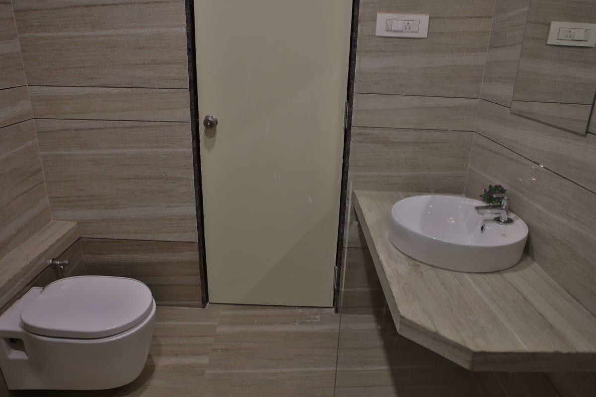 Hotel K P Pride Jalgaon ภายนอก รูปภาพ